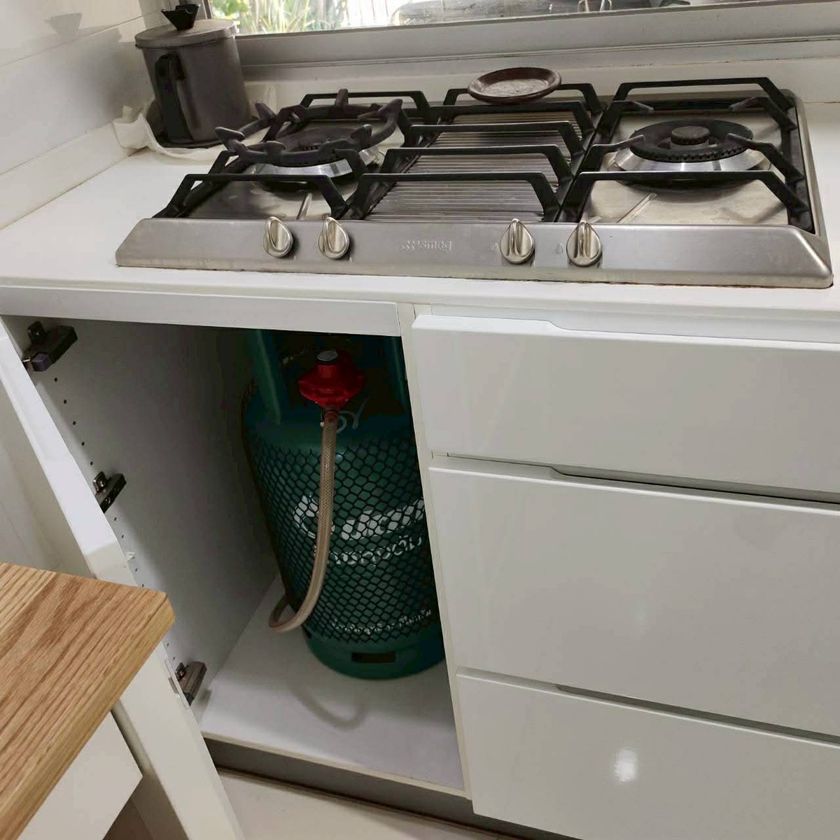 For RentTownhomePattanakan, Srinakarin : RH033326 For rent, 3-story townhome, 3 bedrooms at Noble Cube Pattanakarn, near Thonglor, Ekkamai.