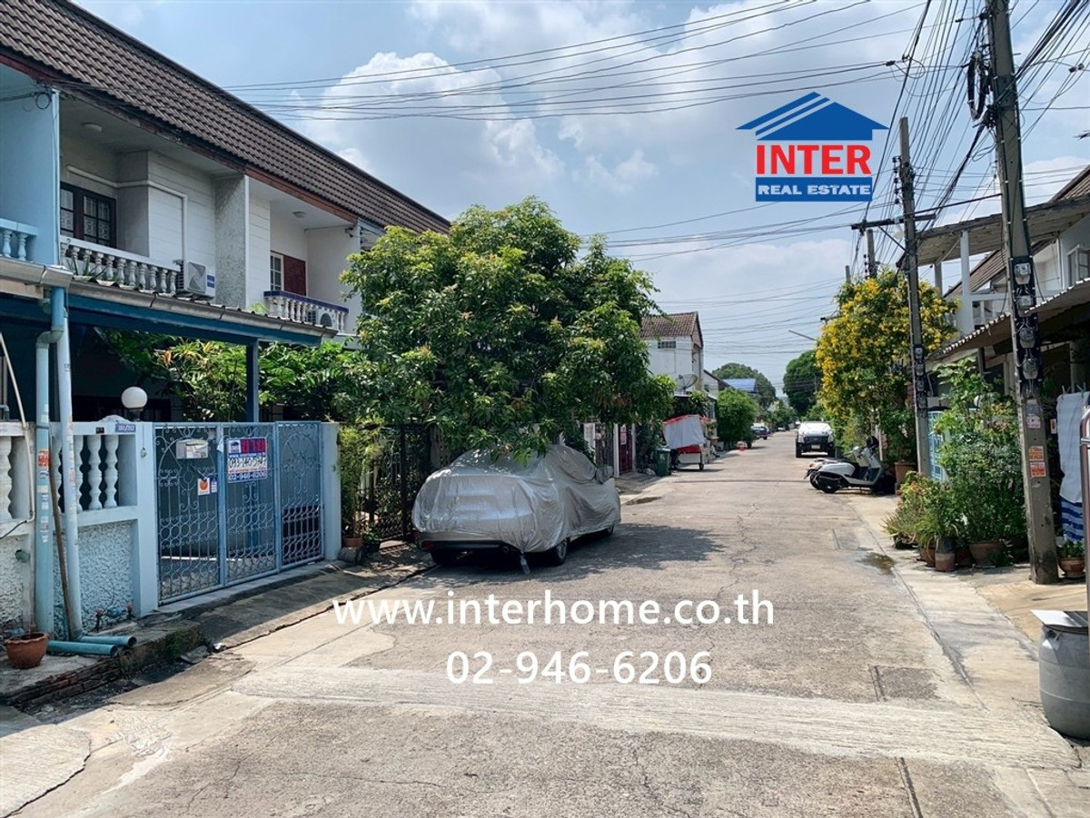 ขายทาวน์โฮมวิภาวดี ดอนเมือง หลักสี่ : ทาวน์เฮ้าส์ 2 ชั้น 18 ตร.ว. หมู่บ้านสินทรัพย์นคร ใกล้มหาวิทยาลัยนอร์ทกรุงเทพ วิทยาเขตสะพานใหม่ ถนนเทพรักษ์ ถนนพหลโยธิน เขตบางเขน กรุงเทพมหานคร