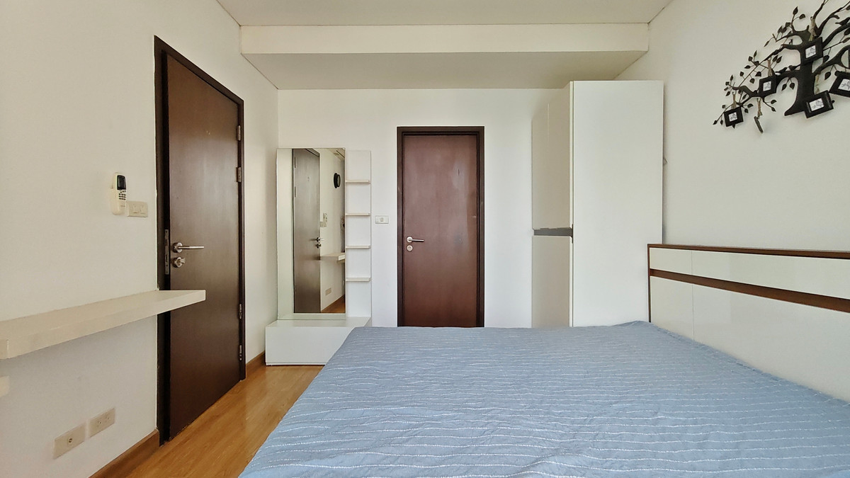 ให้เช่าคอนโดอ่อนนุช อุดมสุข : คอนโด 1 ห้องนอน 1 ห้องน้ำ ขนาด 52 ตารางเมตร ที่เลอลุก ให้เช่า 22,000 บาทต่อเดือน สุขุมวิท 71 สถานีรถไฟฟ้า BTS พระโขนง