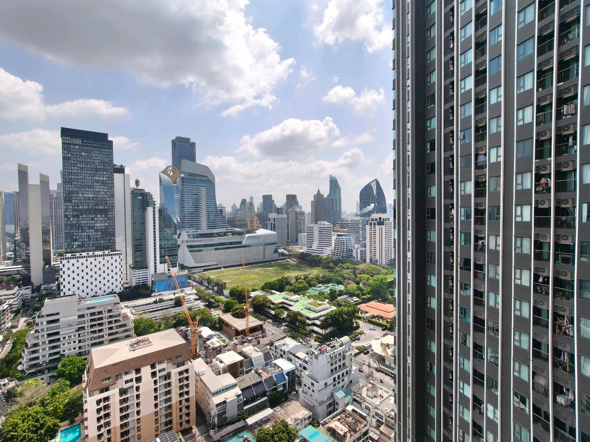 ให้เช่าคอนโดวิทยุ ชิดลม หลังสวน : ให้เช่า / Rent Condo Life One Wireless, 2 Bedroom ใกล้ BTS Chidlom,BTS Phloen Chit, Central Embassy, Central Chidlom


