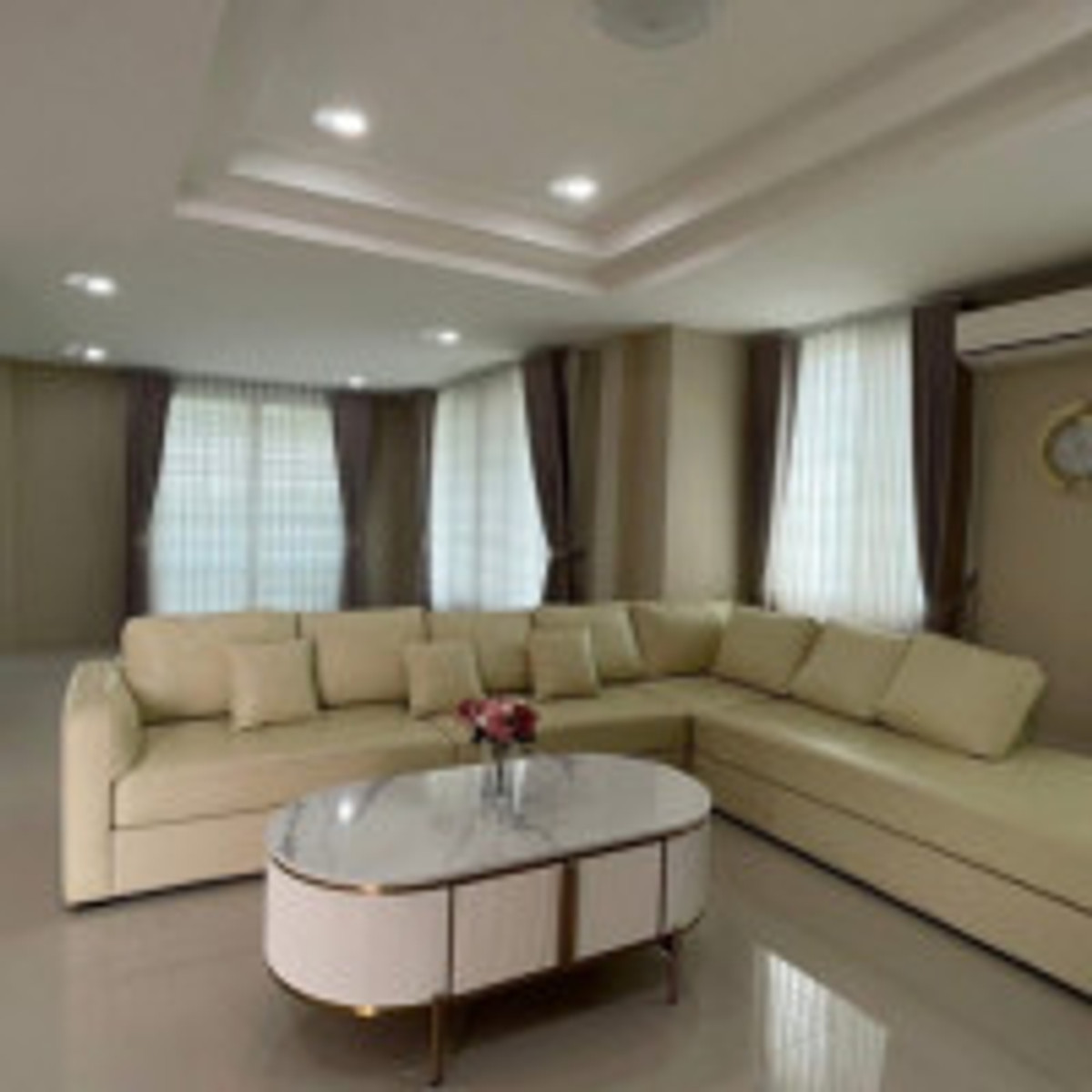 HouseNawamin, Ramindra : Sell/rent luxury mansion Baan Suan Neramit Or Ngoen-Ramintra, full area of ​​1 rai! 5 bedrooms, 5 bathrooms, has a private swimming pool + guest house, 45 million (rent 2 hundred thousand), fully furnished, ready to move in.