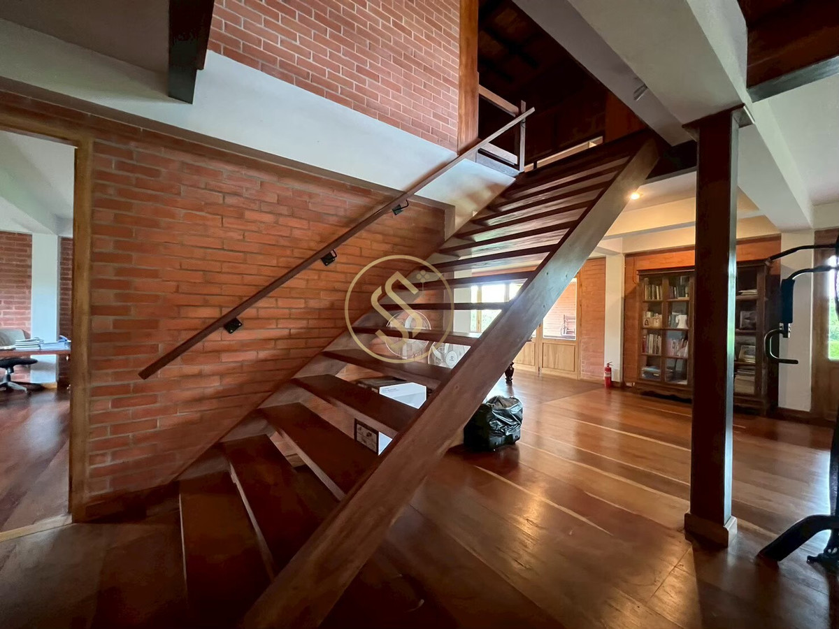 ขายบ้านชะอำ เพชรบุรี : ขายบ้านเรือนไทยไม้สักทั้งหลัง  ในโครงการ ปาล์มฮิลส์ กอล์ฟ คลับ แอนด์ เรสซิเดนซ์ ทำเลชะอำ ,เพชรบุรี