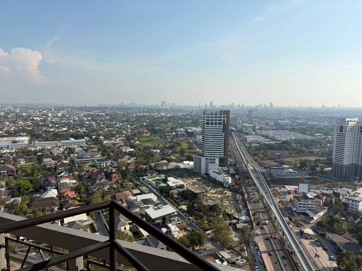 ขายคอนโดพัฒนาการ ศรีนครินทร์ : ✅ S-ASK126 ✅ Line : @p2nproperty