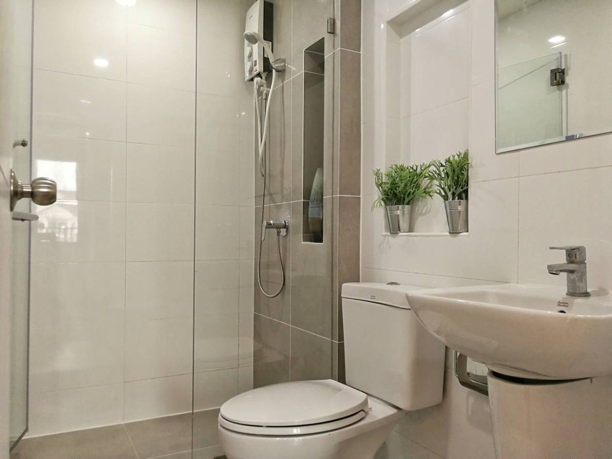 For SaleCondoKasetsart, Ratchayothin : !! Beautiful room, Condo for sale Dmura Pahol-Kaset near BTS Senanikom.