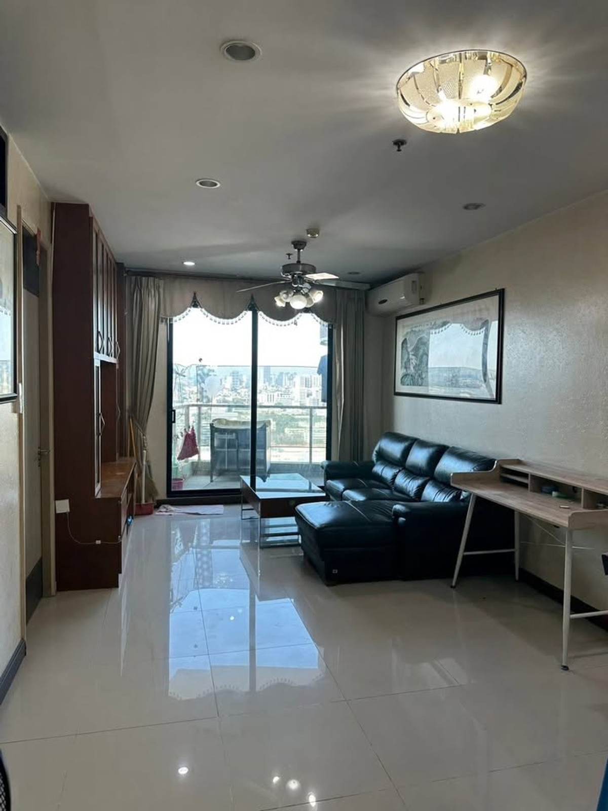 For RentCondoRatchathewi,Phayathai : For rent, Supalai Premier Ratchathewi, 2 bedrooms, high floor, can choose both 6 month/1 year contract, very good price.