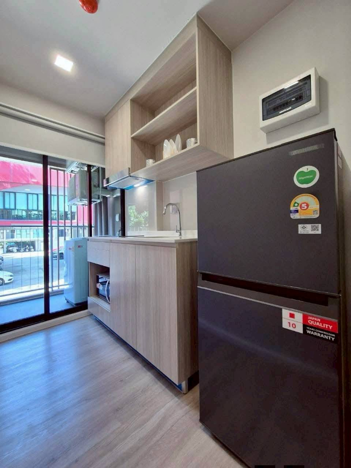 ให้เช่าคอนโดมีนบุรี-ร่มเกล้า : #L195🎉 310369 ให้เช่าคอนโด แอทโมซ โฟลว์ มีนบุรี