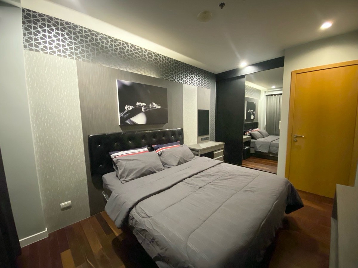 ขายคอนโดพระราม 9 เพชรบุรีตัดใหม่ RCA : 💎 [FOR SELL] Circle Condominium – ทำเลศักยภาพ ใกล้ MRT เพชรบุรี 🌻Cher 092-9196356