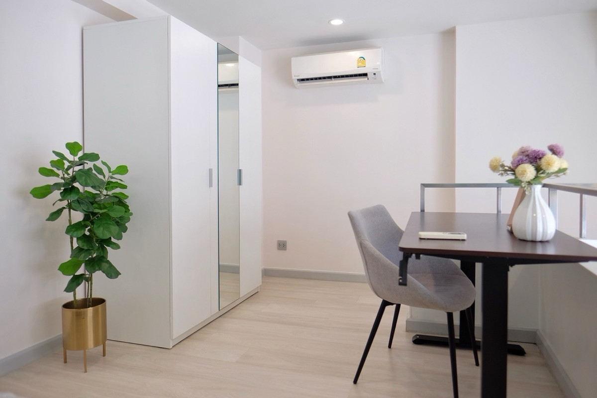 ให้เช่าคอนโดสาทร นราธิวาส : ให้เช่า ห้องว่างพร้อมอยู่
Knightsbridge Prime Sathorn
