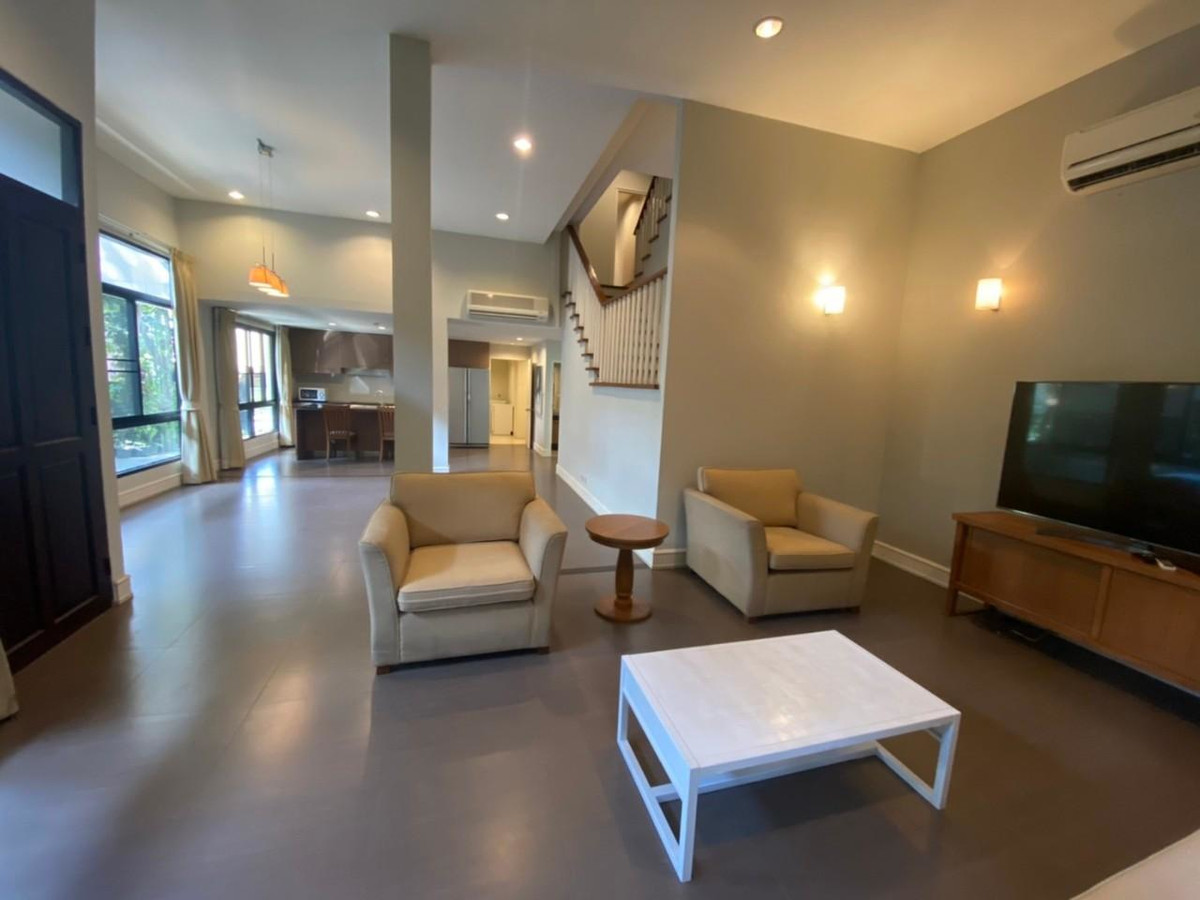 ให้เช่าบ้านสุขุมวิท อโศก ทองหล่อ : Pet-Friendly Best Value | Modern House for Rent Thonglor |  Near BTS Thonglor | 120,000 THB | บ้านโมเดิร์นให้เช่า ทองหล่อ คุ้มค่า เลี้ยงสัตว์ได้ ใกล้ BTS ทองหล่อ ⸻LTH14775