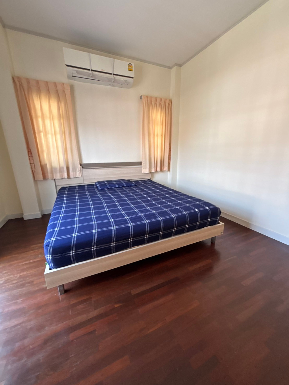 ให้เช่าบ้านมีนบุรี-ร่มเกล้า : บ้านเดี่ยวให้เช่าพร้อมเข้าอยู่ Parkway Chalet รามคำแหง 190