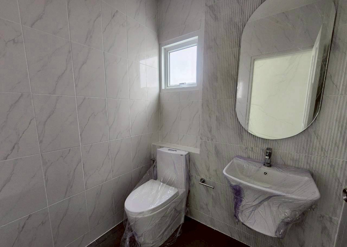 For SaleHouseLadprao101, Happy Land, The Mall Bang Kapi : Single house for sale, newly renovated, Parinyada Kaset-Nawamin.