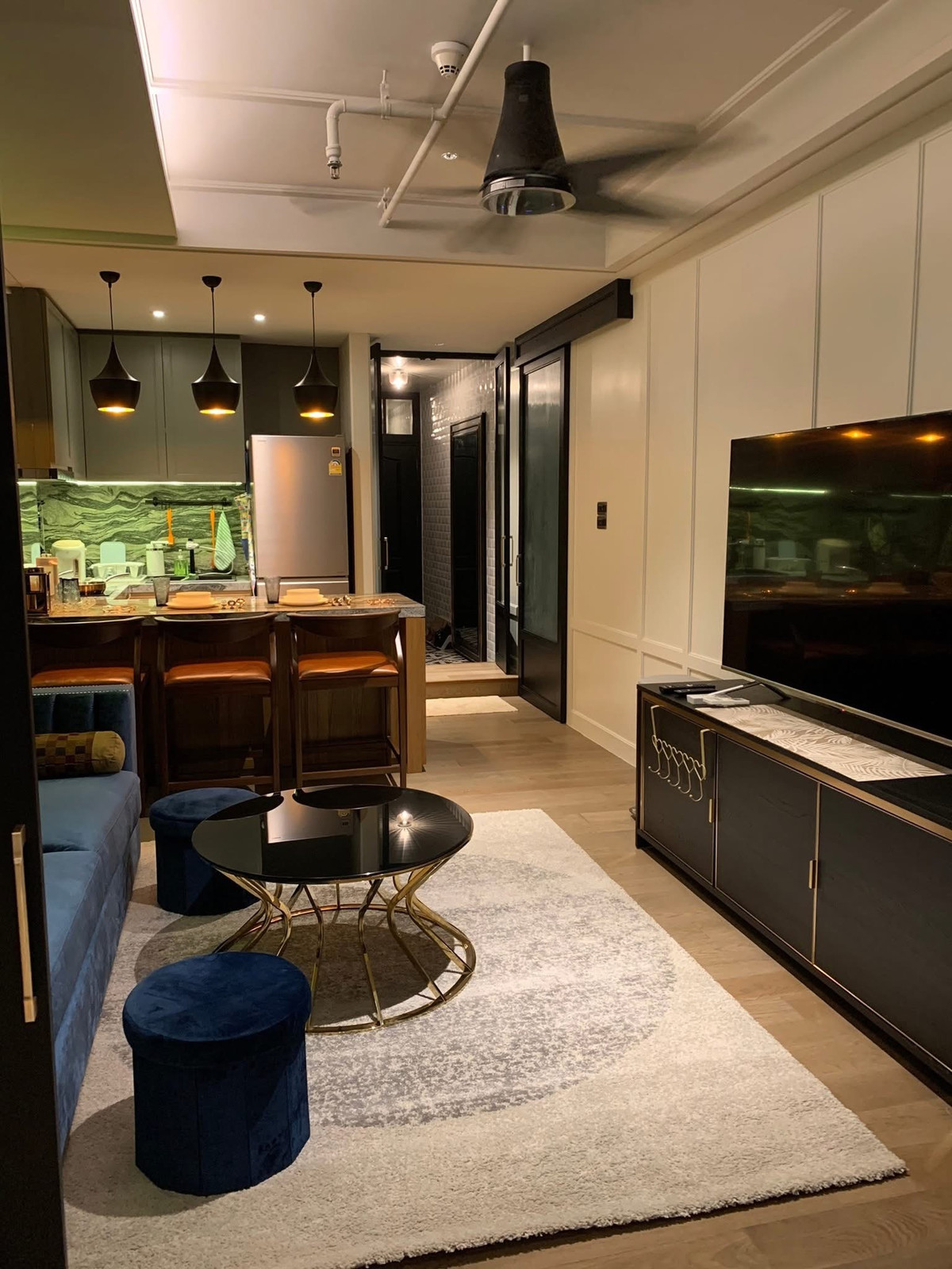 ขายคอนโดสีลม ศาลาแดง บางรัก : 🔥 ขาย 🔥 สเตท ทาวเวอร์ คอนโดมิเนียม - State Tower Condominium / 2 Bedrooms ATOM036