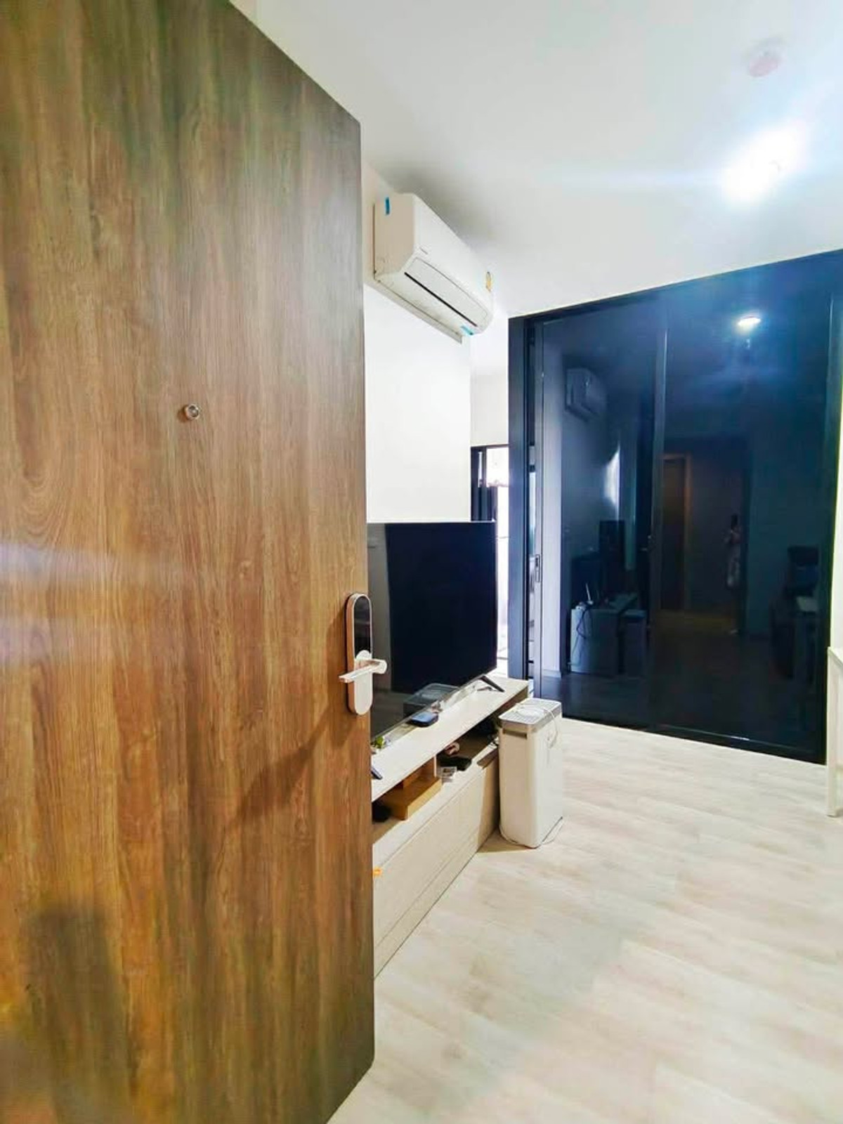 ขายคอนโดพระราม 9 เพชรบุรีตัดใหม่ RCA : ขายคอนโด Niche Mono Mega Space Bangna  ราคา 2,970,000 บาท [MKs260316]