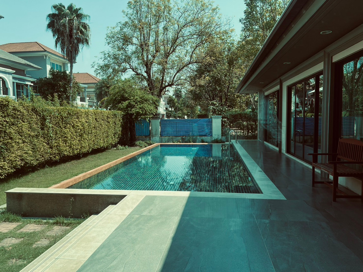 ให้เช่าบ้านนวมินทร์ รามอินทรา : ขาย / เช่า  602 ตรม และ  800 ตรม  350,000/250,000 