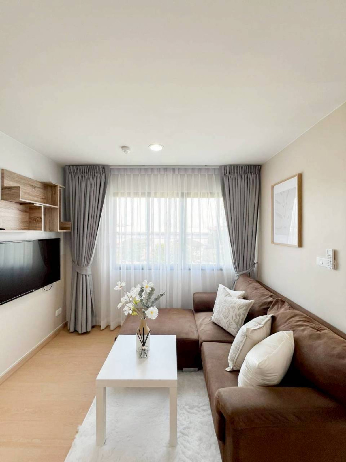 ให้เช่าคอนโดบางนา แบริ่ง ลาซาล : 🏡 ให้เช่าคอนโด บี-ลอฟท์ สุขุมวิท 109