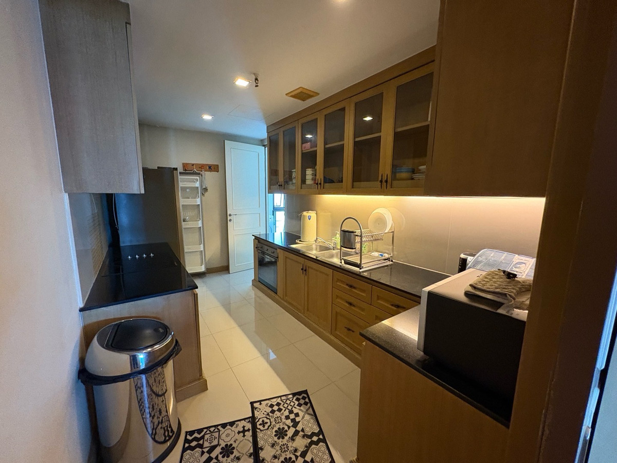 ขายคอนโดสาทร นราธิวาส : 🔥Sell 3BR 4BR+ 1Maid🔥Floor33🔥223sqm🔥29M🔥