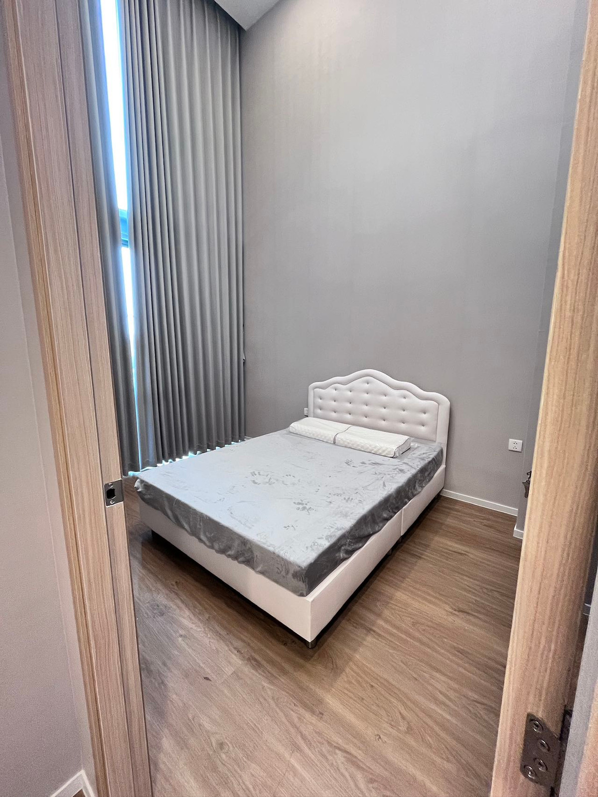 ให้เช่าบ้านพัฒนาการ ศรีนครินทร์ : ᚱ ให้เช่า 🔥ต่อรองได้ ปล่อยเช่าด่วน ✅4 ห้องนอน 324 ตร.ม. บ้านเดี่ยว Vive Rama 9 ใกล้โรงเรียนนานาชาติ Wellington และโรงพยาบาลสมิติเวช