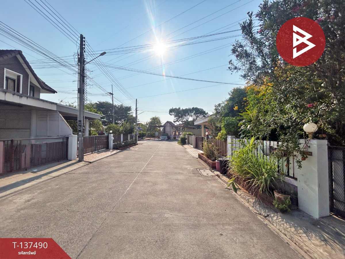 ขายทาวน์โฮมพัทยา บางแสน ชลบุรี สัตหีบ : ขายบ้านแฝด 2 ชั้น หมู่บ้านคันทรีปาร์ค 3 บางแสน ชลบุรี