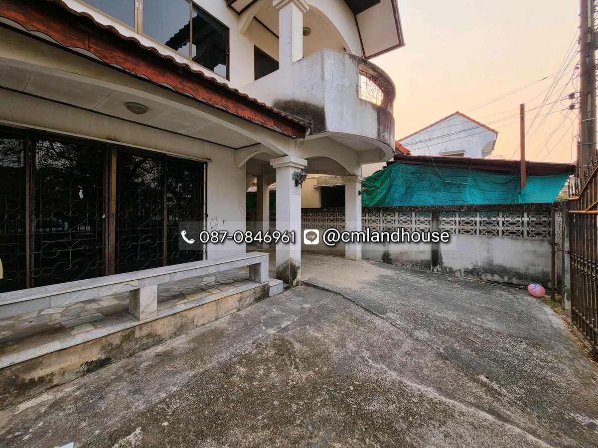 ขายบ้านเชียงใหม่ : ถูกกว่าคุ้มกว่าคอนโด! บ้านวรุณนิเวศน์ ต.แม่เหียะ อ.เมือง ใกล้แยกแม่เหียะ บิ๊กซี แม็คโคร IKEA 2 กม. ใกล้เซ็นทรัลแอร์พอร์ต 4 กม. ใกล้สนามบิน 5 กม. (ขายตามสภาพต้องปรับปรุง)