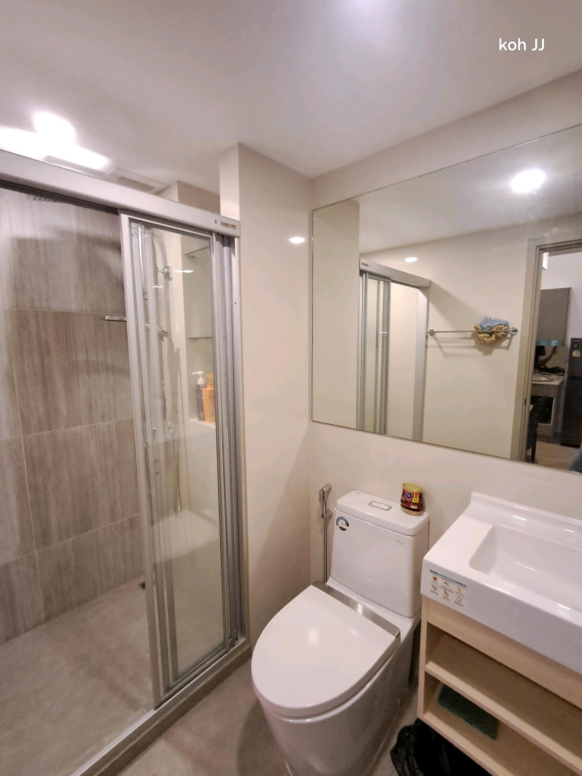 For RentCondoPattanakan, Srinakarin : FOR RENT 2-story condo (Duplex), high floor, beautiful view @The Rich Rama 9 - Srinakarin
Next to Triple Station | Near MRT Hua Mak & Airport Rail Link