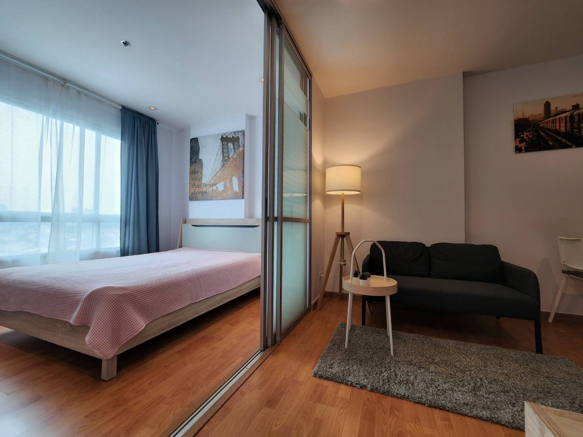For RentCondoThaphra, Talat Phlu, Wutthakat : Condo, 10th floor, fully furnished, beautifully decorated, for rent in Tha Phra-Phetkasem area, near BTS Bang Wa, only 500 meters.