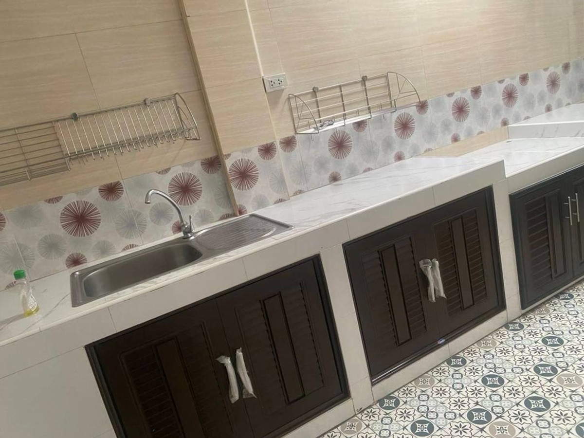 ให้เช่าบ้านโชคชัย4 ลาดพร้าว71 : 🏡ให้เช่าบ้าน 2 ชั้น โชคชัย 4 ซอย 76 มี 3 ห้องนอน 3 ห้องน้ำ 55 ตรว. บ้านหัวมุม (เงียบสงบ)  จอดรถภายในบ้านได้ 4-6 คัน🚗