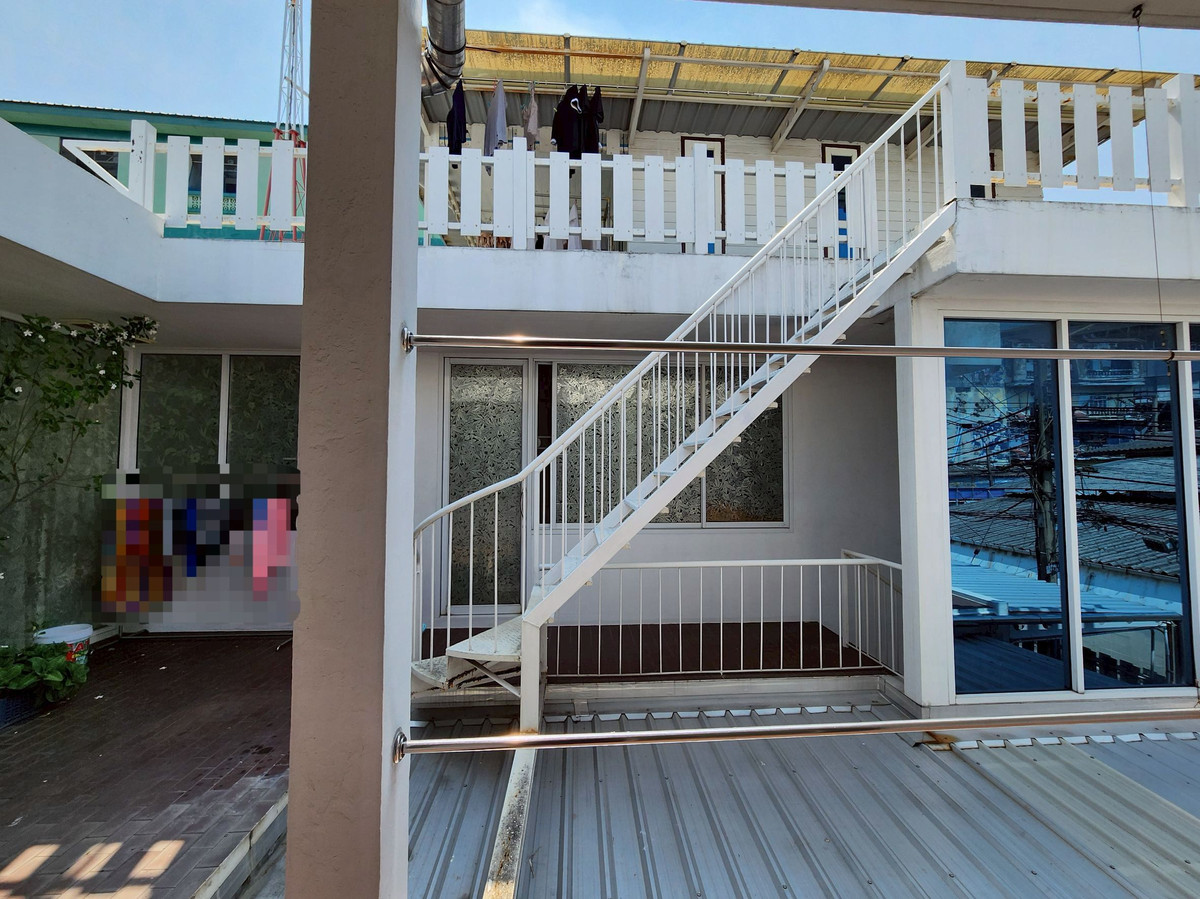 ขายบ้านนวมินทร์ รามอินทรา : ขายที่ดินพร้อมบ้านออฟฟิศ 378 ตร.วา แปลงมุม ติดรถไฟฟ้าสายสีชมพู สถานี กม.6 