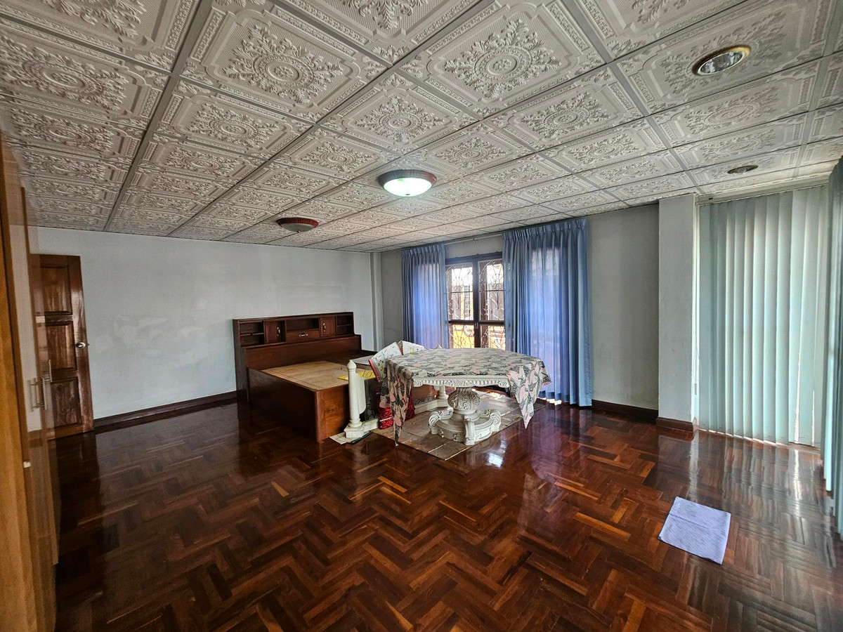 ให้เช่าอาคารพาณิชย์โชคชัย4 ลาดพร้าว71 : 📍ลาดพร้าว87แหล่งชุมชน เหมาะเปิดกิจการ+พักอาศัย ข้างตึกขึ้นป้ายโปรโมทคนเห็นเพียบ