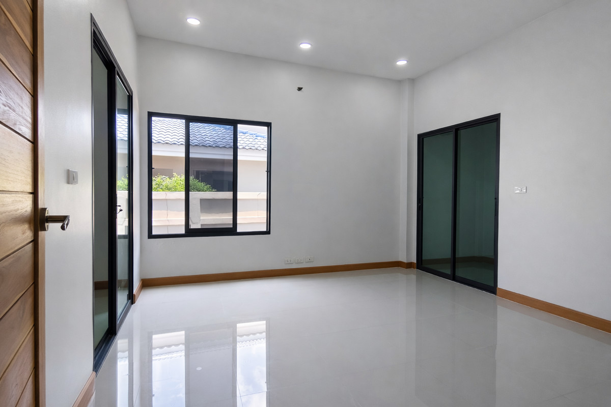 ขายบ้านปิ่นเกล้า จรัญสนิทวงศ์ : 🔥ขายบ้านเดี่ยว 2 หลัง ชั้นเดียวทำเลหน้าซอยใกล้ร้านค้า ใกล้ถนนใหญ่ ใกล้ รพ.รักษ์ข้อ🔥ปากซอยหมู่บ้านพิบูลย์ จรัญฯ 35 บ้านอยู่แทบติดถนน ไม่ต้องเข้าลึก ไม่ต้องหลง ใครทำธุรกิจ = ลูกค้าเห็นก่อนใคร