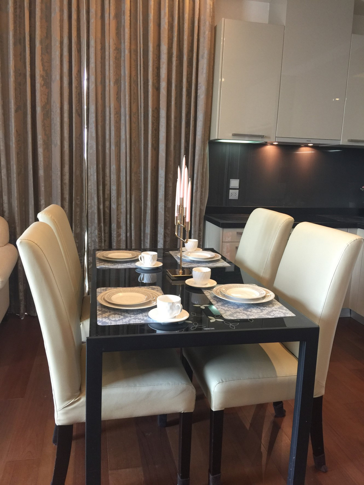 For RentCondoSukhumvit, Asoke, Thonglor : For Rent Condo Quattro By Sansiri Fully furnished (S15-15495)  