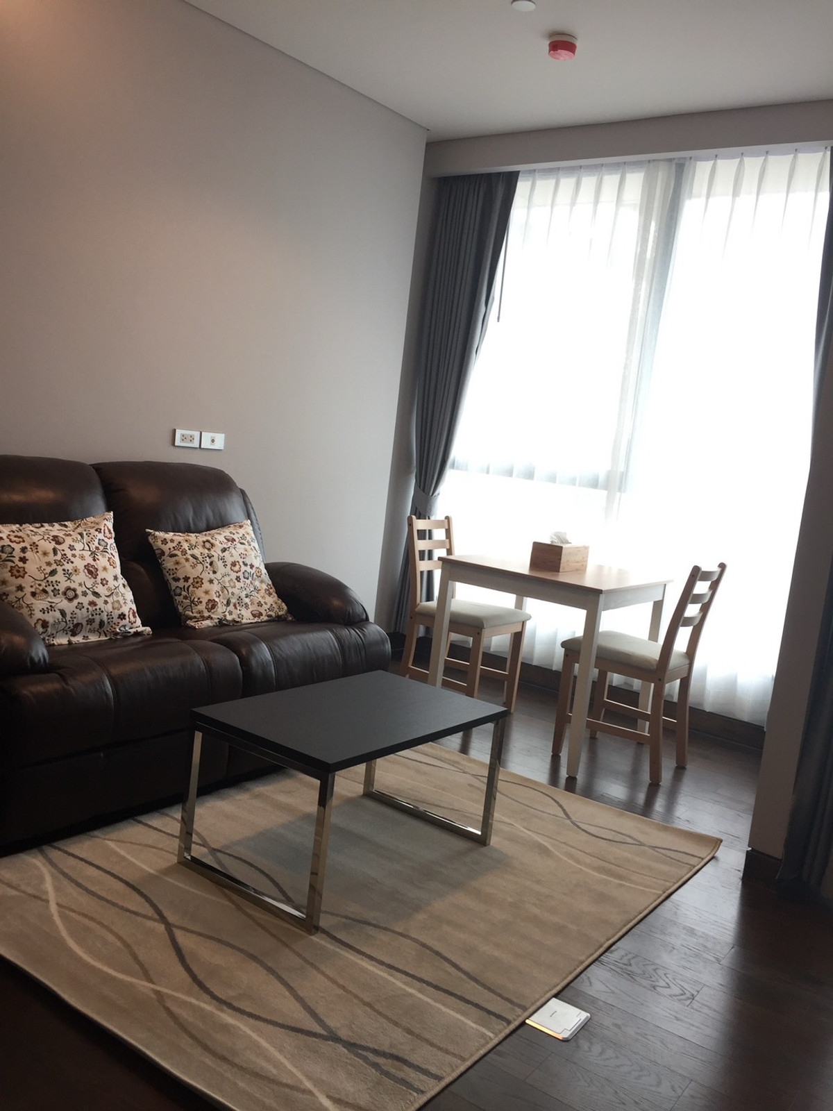 ให้เช่าคอนโดสุขุมวิท อโศก ทองหล่อ : For Rent Condo The Lumpini 24 Fully furnished (S15-20933)  