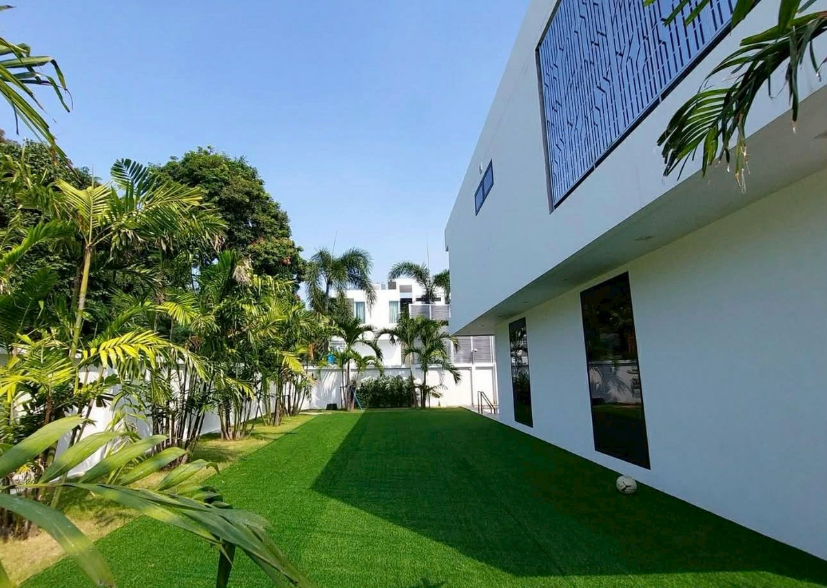 ขายพัทยา บางแสน ชลบุรี สัตหีบ : บ้านหรูสำหรับขาย เมืองพัทยา ชลบุรี