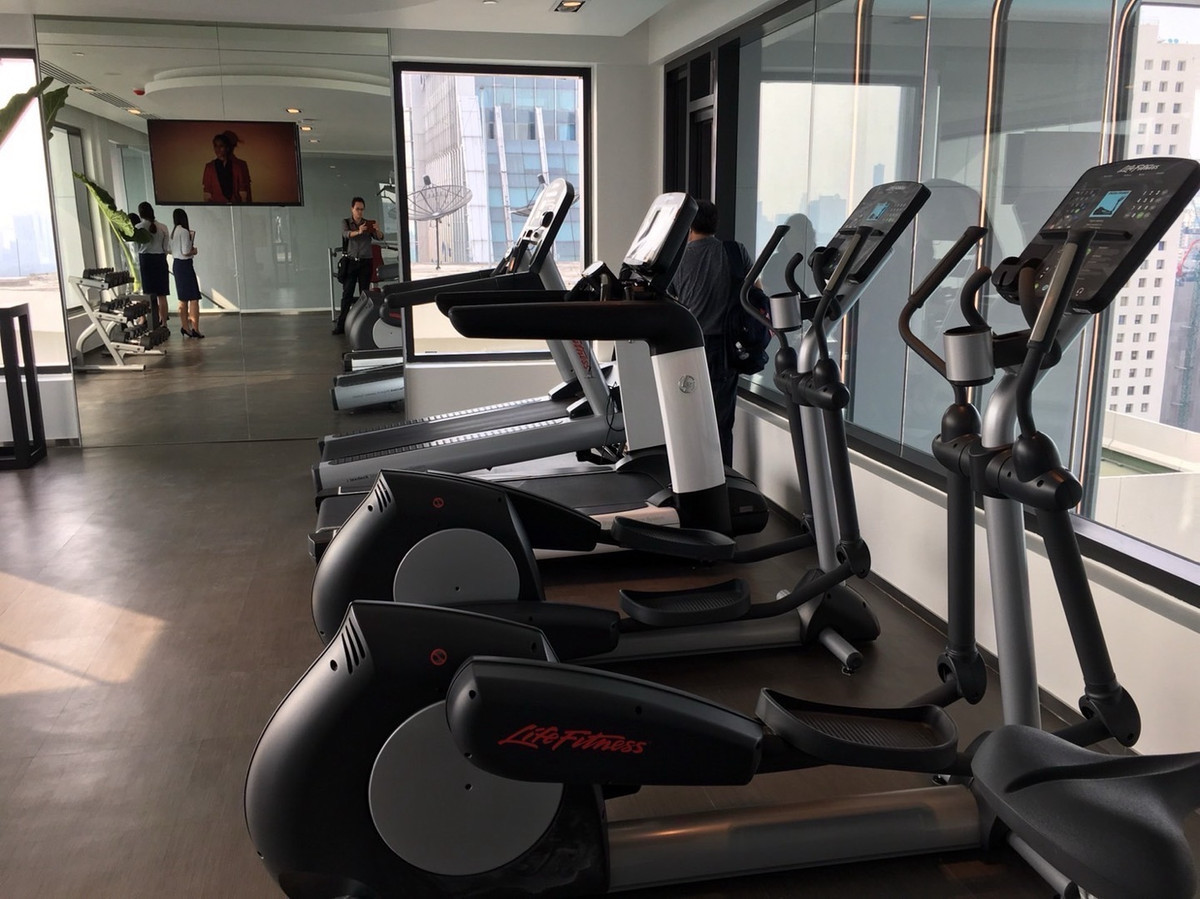 ให้เช่าคอนโดสุขุมวิท อโศก ทองหล่อ : EDGE Sukhumvit 23: ไม่ใช่แค่ที่อยู่ แต่คือศูนย์กลางจักรวาล! 🌌✨1 ห้องนอน  21,000.- / เดือน (ราคาดีที่สุดในย่าน! คุ้มกว่านี้ไม่มีอีกแล้ว!)