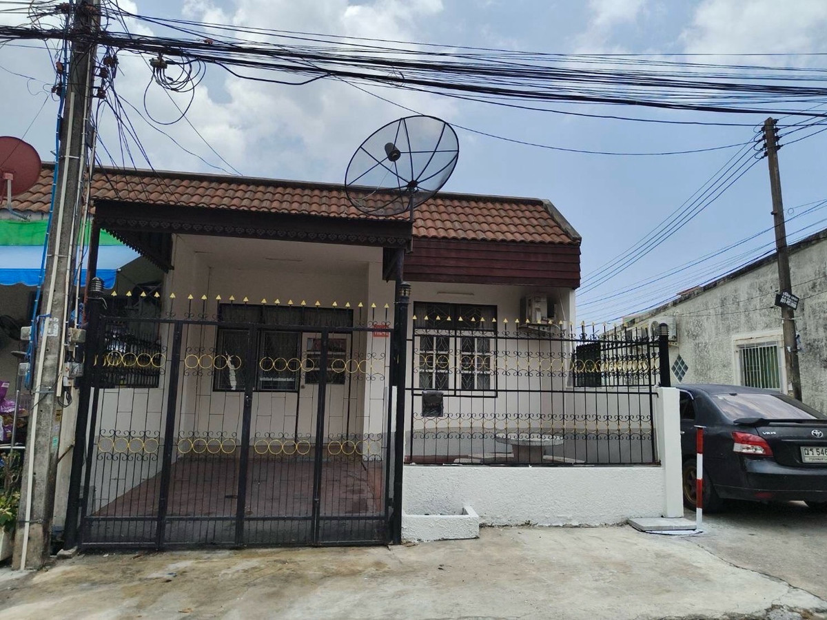 ให้เช่าทาวน์โฮมศรีราชา แหลมฉบัง บ้านบึง : เช่าทาวน์เฮ้าส์ หลังมุม ศรีราชา ชลบุรี