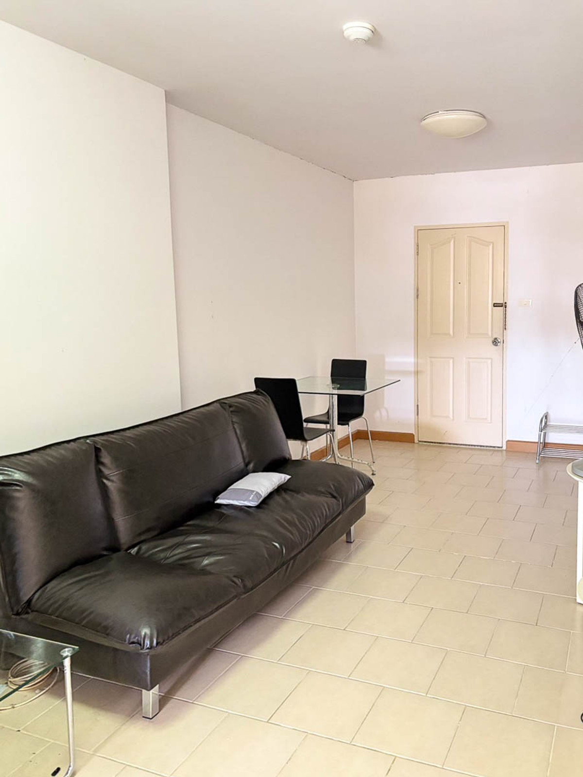 ให้เช่าคอนโดท่าพระ ตลาดพลู วุฒากาศ : ให้เช่า คอนโด City Home ท่าพระ แบบ 1 ห้องนอน ขนาด 49 ตรม เฟอร์นิเจอร์ เครื่องใช้ไฟฟ้าครบ ติด MRTท่าพระ BTS ตลาดพลู รัชดาภิเษก เพชรเกษม จรัญสนิทวงศ์ : MJ26R-005