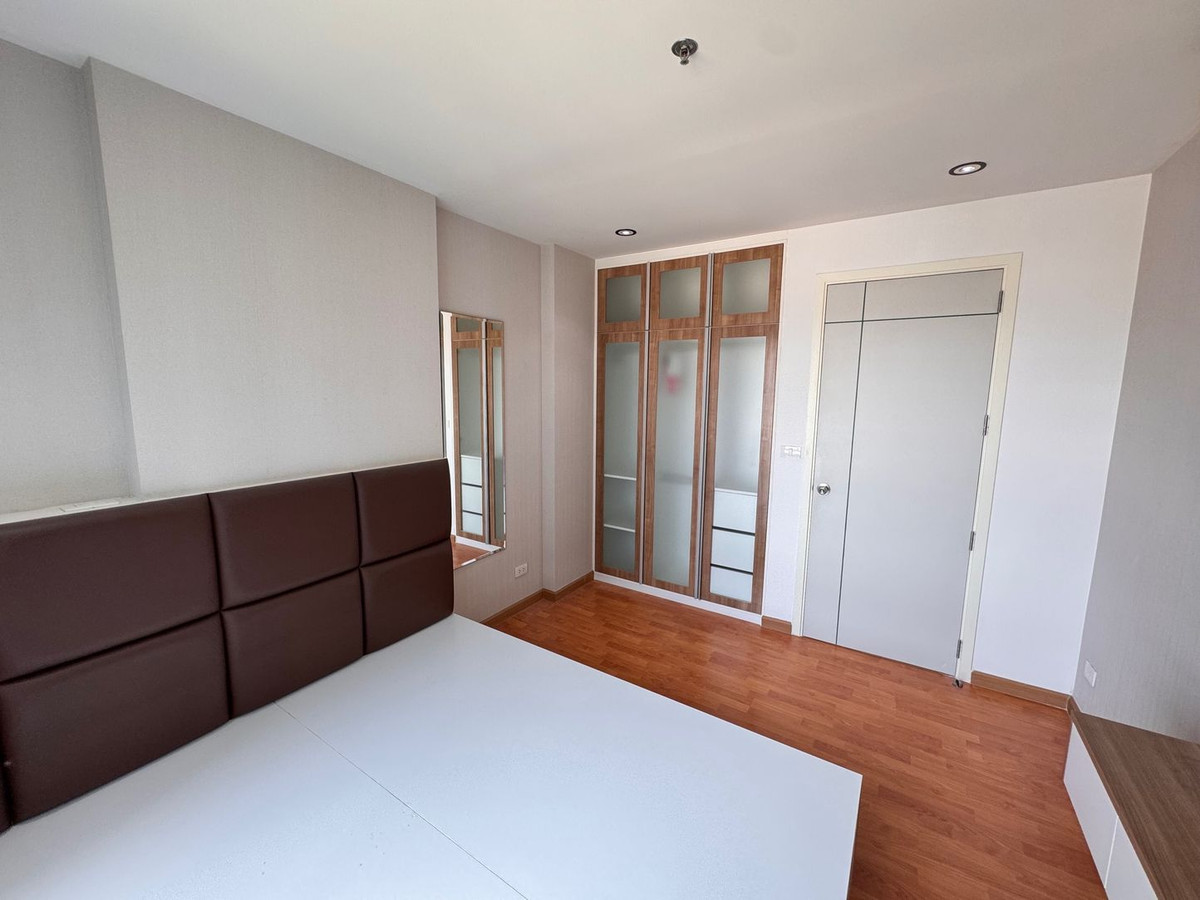 ขายคอนโดท่าพระ ตลาดพลู วุฒากาศ : (รหัส SM1860) ขายคอนโด โครงการ The President Sathorn - Ratchaphruek 2 : เดอะ เพรสซิเดนท์ สาทร - ราชพฤกษ์ 2 // คอนโด ใกล้ BTS,MRT เพียง 200 ม. ใกล้แหล่งของกิน