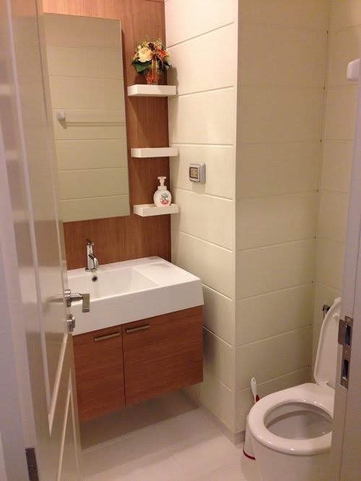 For RentCondoWongwianyai, Charoennakor : (For rent) Q Huuse Sathorn 2-BR 64.4 Sq.m., fully furnished, electrical appliances, high floor, open view ㅡ Near 🚆BTS Krung Thonburi