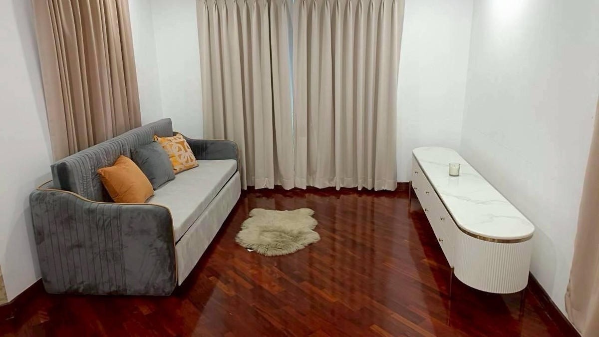 ให้เช่าบ้านมีนบุรี-ร่มเกล้า : (หมู่บ้าน เอ็กซ์คลูซีฟ 39)
รามคำแหง108