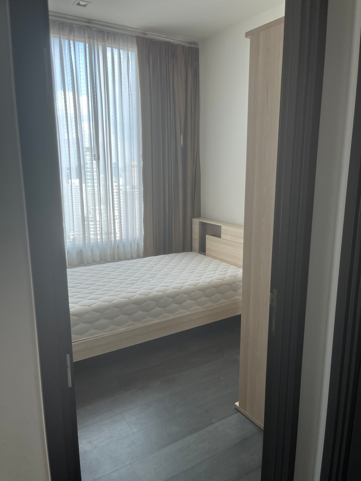 ให้เช่าคอนโดสุขุมวิท อโศก ทองหล่อ : For Rent CondoEdge Sukhumvit 23 Fully furnished (S15-10818)