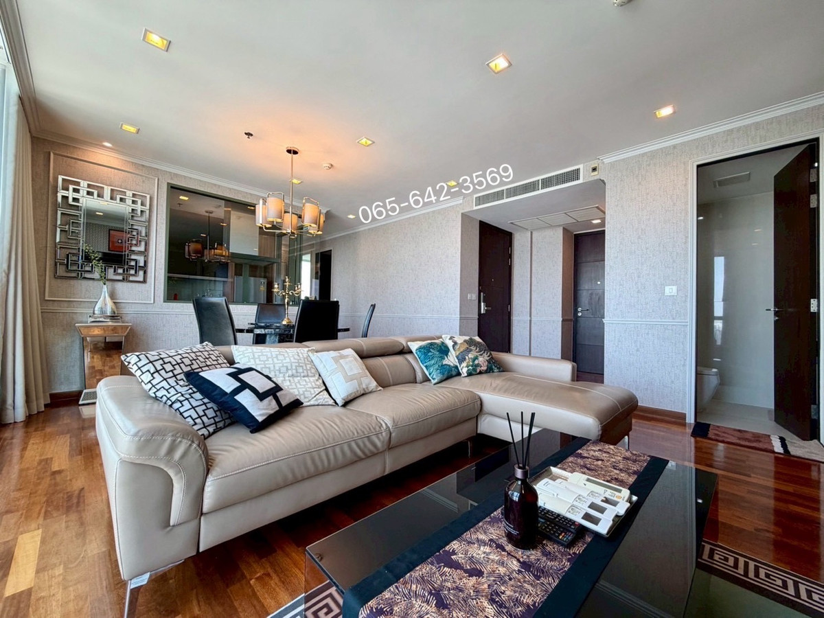 For RentCondoRatchathewi,Phayathai : For rent, Wish Signature Midtown Siam, 3 bedrooms, 2 bathrooms, 1powder room, 92 sq m, Sra Pathum Palace view + city view 📲 Contact 065-642-3569
FOR RENT WISH SIGNATURE MIDTOWN SIAM 3Bedrooms 2Bathroom 1Powder room 92sq.m Best Views Call📲065-642-3569