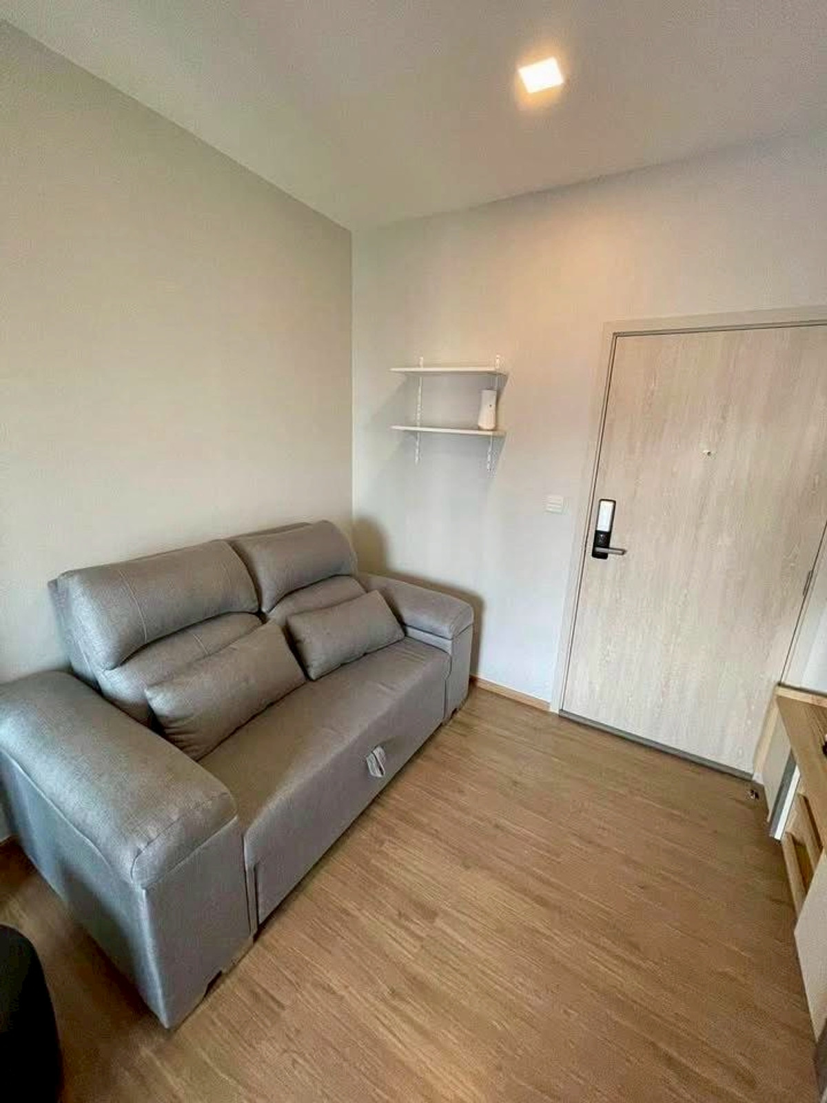 For RentCondoRamkhamhaeng, Hua Mak : 🐶🐱 For Rent: Metris Rama 9 - Ramkhamhaeng | Pet-Friendly Condo 🐾 A cozy and stylish home where you can live happily with your pets 💖