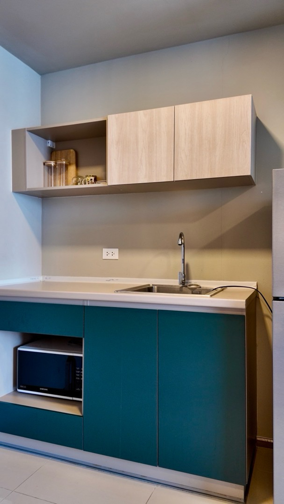 For RentCondoPinklao, Charansanitwong : For rent, D Condo Phana 28 SQM, you will receive a convenient, clean, fully furnished room with electrical appliances.