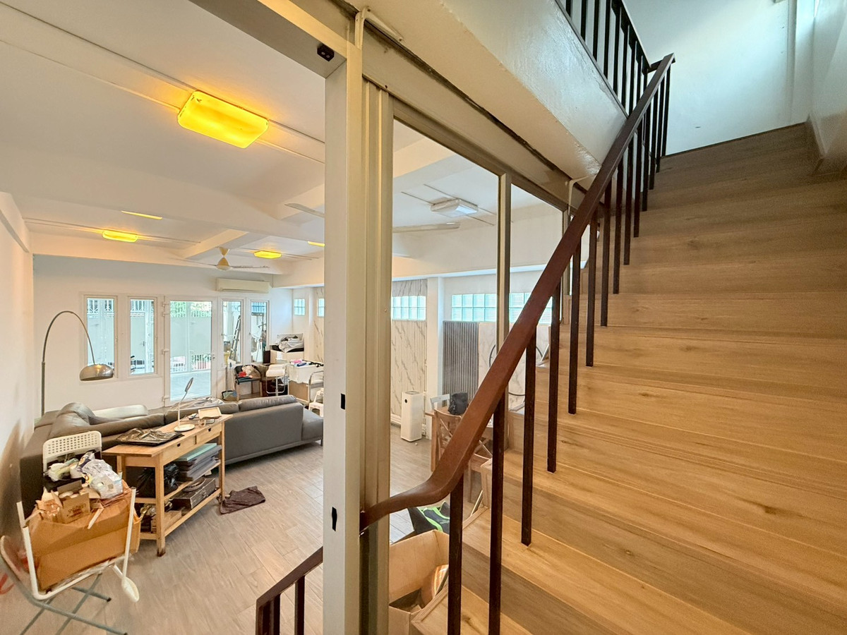 For RentTownhomeSathorn, Narathiwat : 🏡✨ Townhouse for rent, Sathorn Soi 9, cute style with rooftop terrace to sit and chill ✨🏡