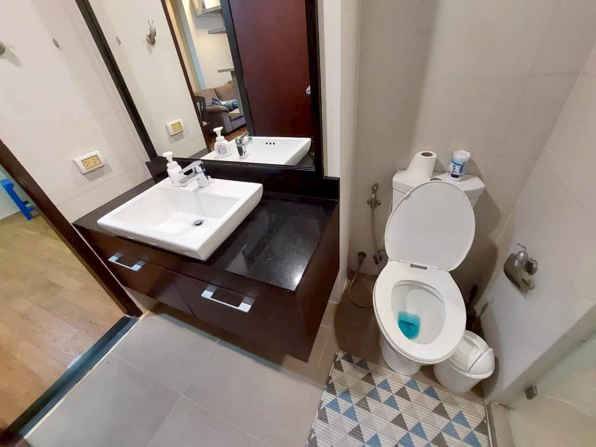 ขายคอนโดลาดพร้าว เซ็นทรัลลาดพร้าว : ขายถูกที่สุด 🔥 The Line ตึก A หลังโลตัส 1 ห้องนอน 45sqm ห้องขนาดใหญ่ เพียง 3.59 ล้านบาทเท่านั้น 📞 สนใจเข้าชมห้อง โทรเลย 065-2614622 แทมมี่