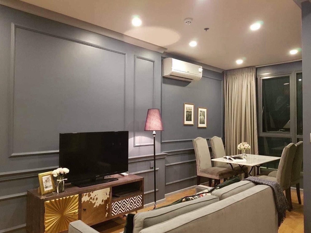 For RentCondoRatchathewi,Phayathai : 🔥Rent at Q Chidlom 🔥1BR 1BR 🔥24,000🔥35sqm 🔥Floor23