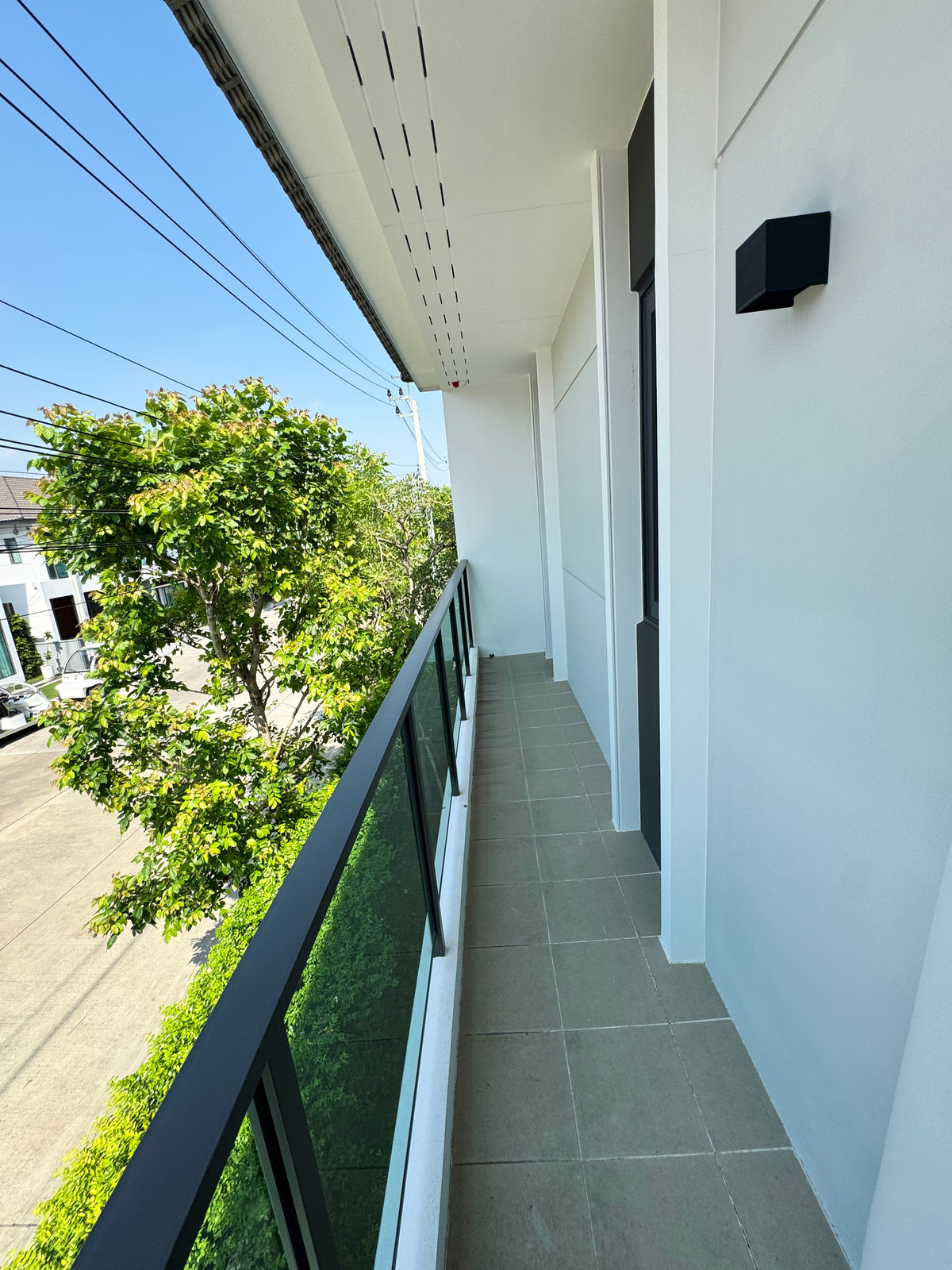 For RentHouseVipawadee, Don Mueang, Lak Si : 2-story detached house with furniture, beautifully decorated, for rent in Don Mueang-Vibhavadi area. Near Don Mueang Airport, only 3 km.
