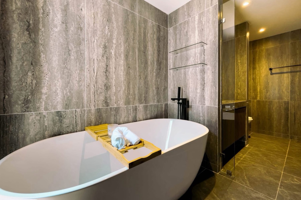 ขายบ้านอ่อนนุช อุดมสุข : บ้านแฝดสุขุมวิท 81 ใกล้ BTS อ่อนนุช บ้านหรู Modern Luxury ใจกลางเมือง