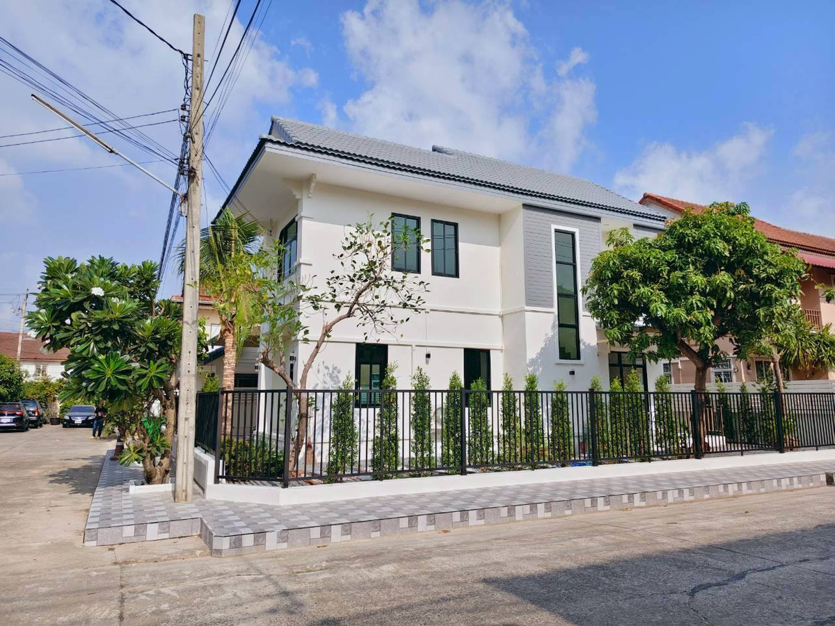 ขายบ้านนวมินทร์ รามอินทรา : ขายบ้านเดี่ยว 2 ชั้น #หมู่บ้านพนาสนธิ์การ์เด้นโฮม6 เนื้อที่ 76 ตารางวา 4 ห้องนอน 4 ห้องน้ำ  รีโนเวทใหม่ พร้อมอยู่ #แถมเฟอร์นิเจอร์ ใกล้รร.สาธิตพัฒนา ถนนหทัยราษฏร์ โรงเรียนขุมทอง รพ.สินแพทย์