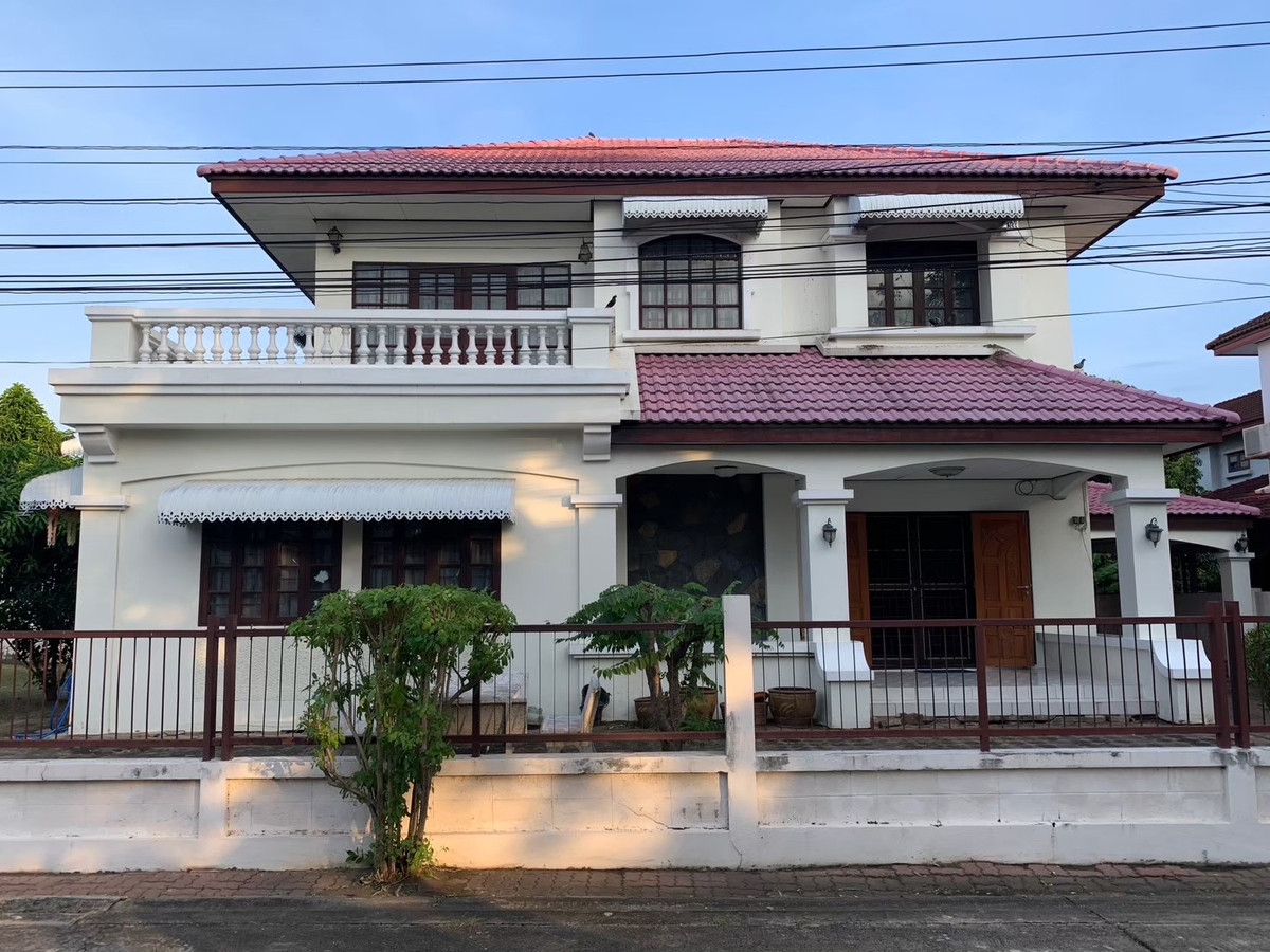 ขายบ้านนนทบุรี บางใหญ่ บางบัวทอง : ขาย บ้านเดียว ม.ชลลดา บางบัวทอง พื้นที่ดินใหญ่ พร้อมอยู่