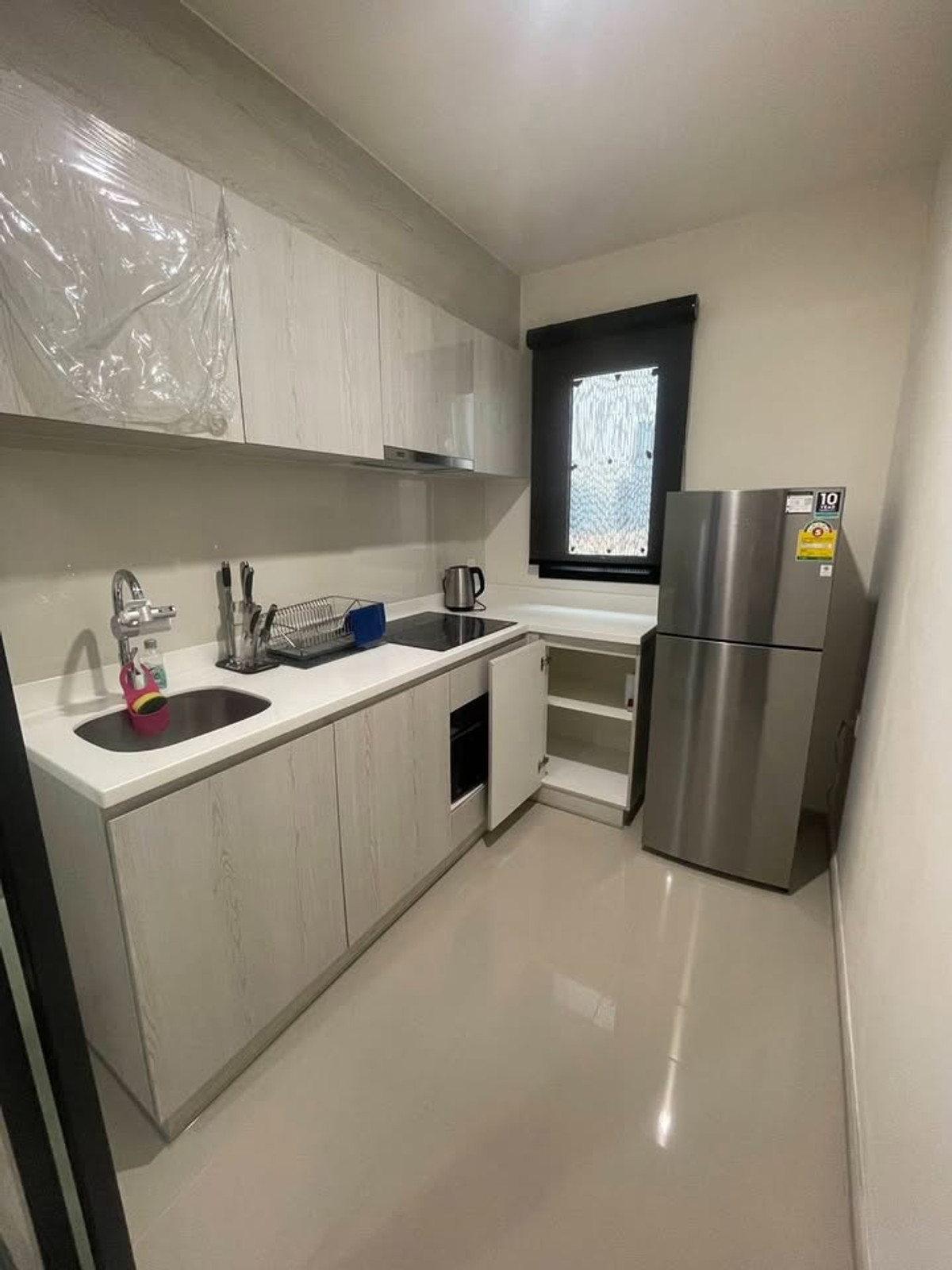 For RentCondoRama9, Petchburi, RCA : Room available, ready to move in, 2 bedroom condo for rent, near MRT Phetchaburi, Life Asoke, convenient location, walkable, near MRT Phetchaburi, Airport Link Makkasan.